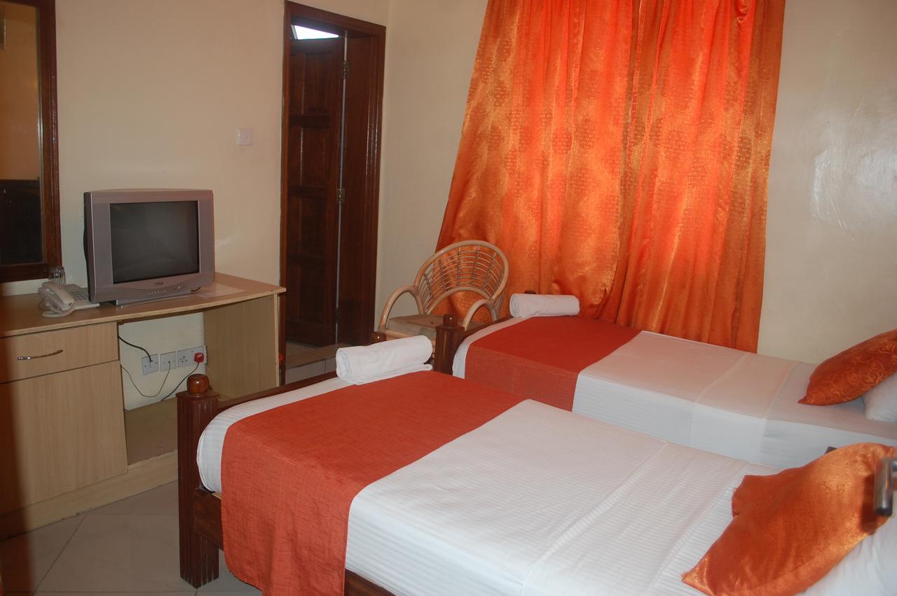 Regency Park Hotel Mombasa Exterior foto